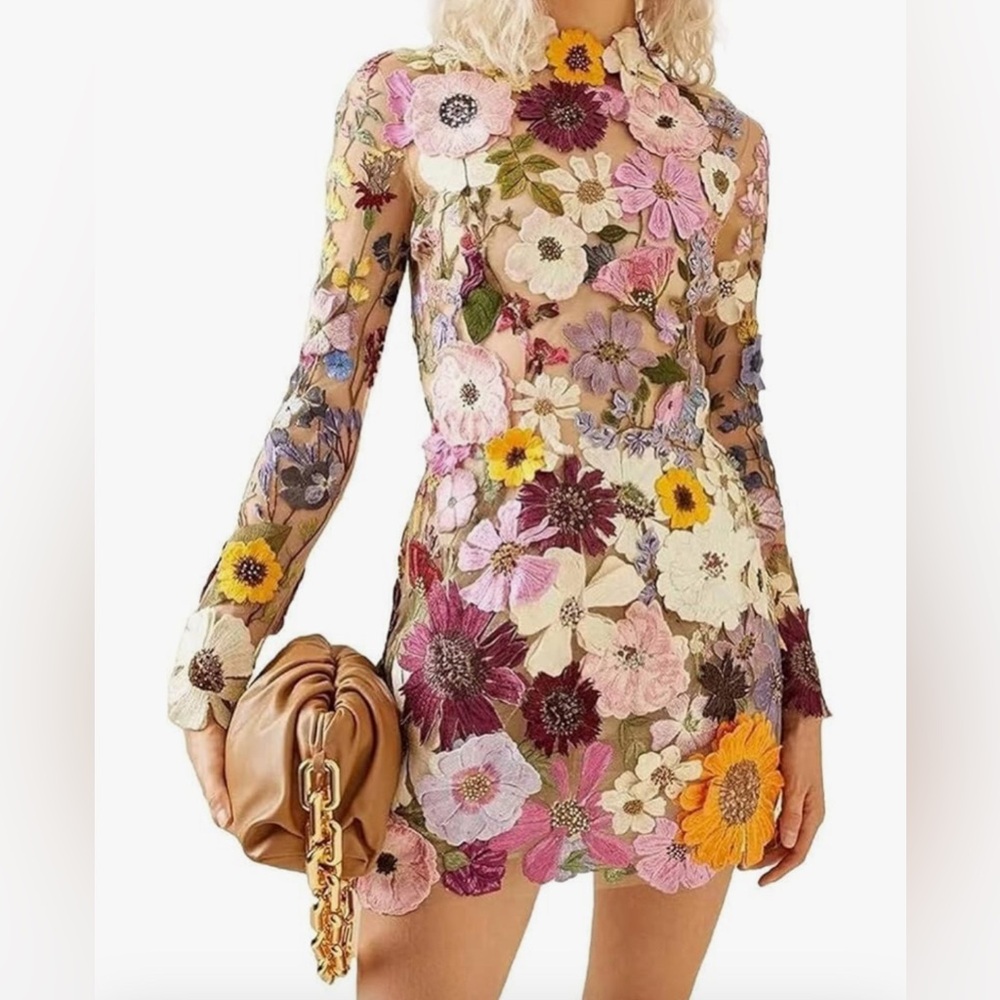 💫⭐️❤️ Floral Appliqué Dress Sz Medium New - Taylor Swift Inspired Concert 🌟✨❤️